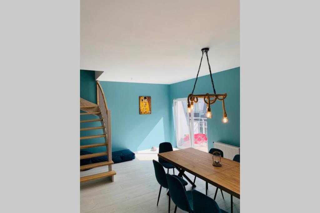 Uroczy Apartament Z Basenem I Kortem Tenisowym Pobierowo Eksteriør billede